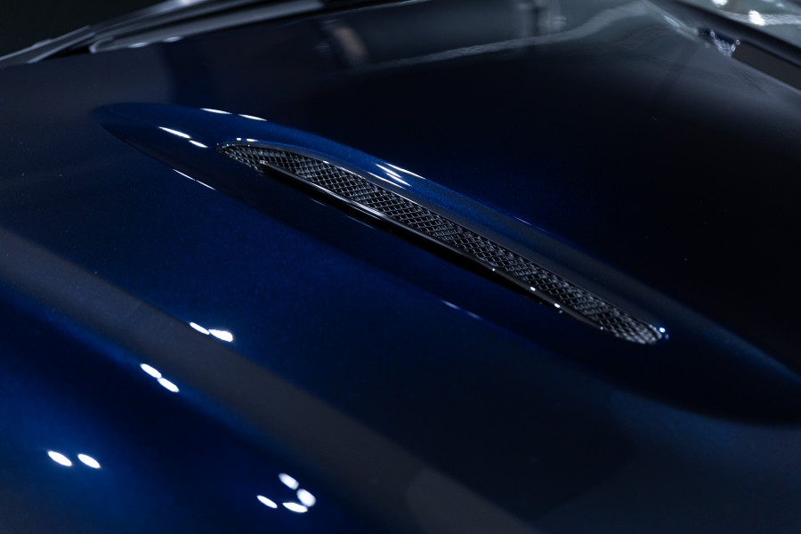 2025 Aston Martin DBX  707 SUV Image 8
