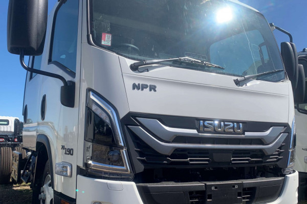 2026 Isuzu NPR Cab Chassis Image 1