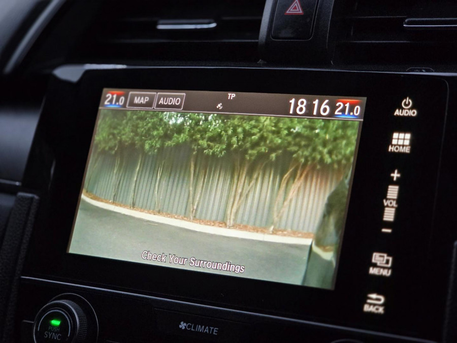 2019 MY18 Honda Civic 10th Gen VTi-LX Hatch Image 16