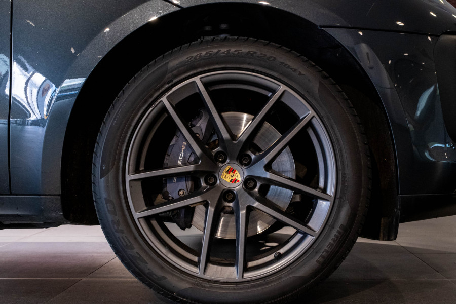 2023 Porsche Macan 95B T SUV