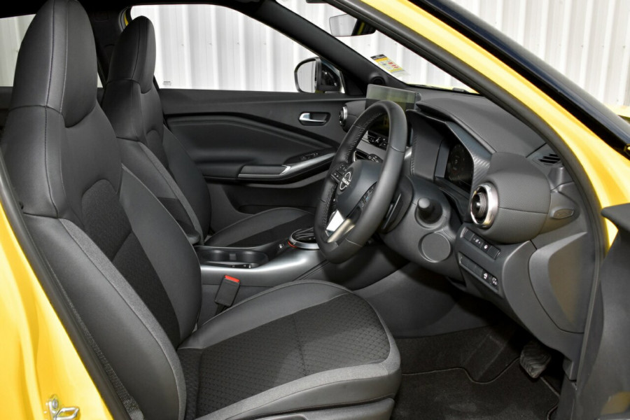 2024 Nissan JUKE F16 ST-L SUV Image 11