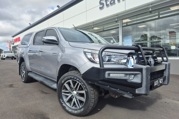 2018 Toyota HiLux  SR5 Double Cab Pick Up