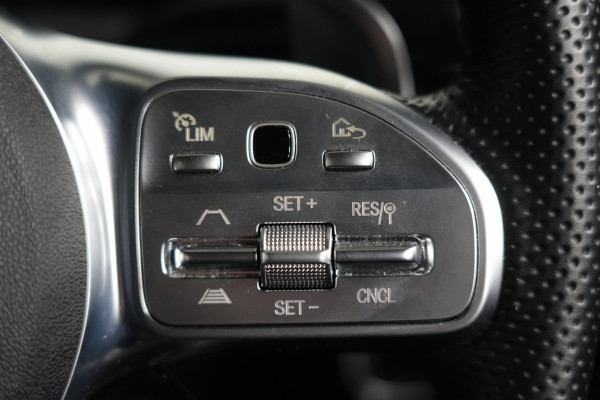 2022 Mercedes-Benz A-Class A35 4matic Hatch image 21