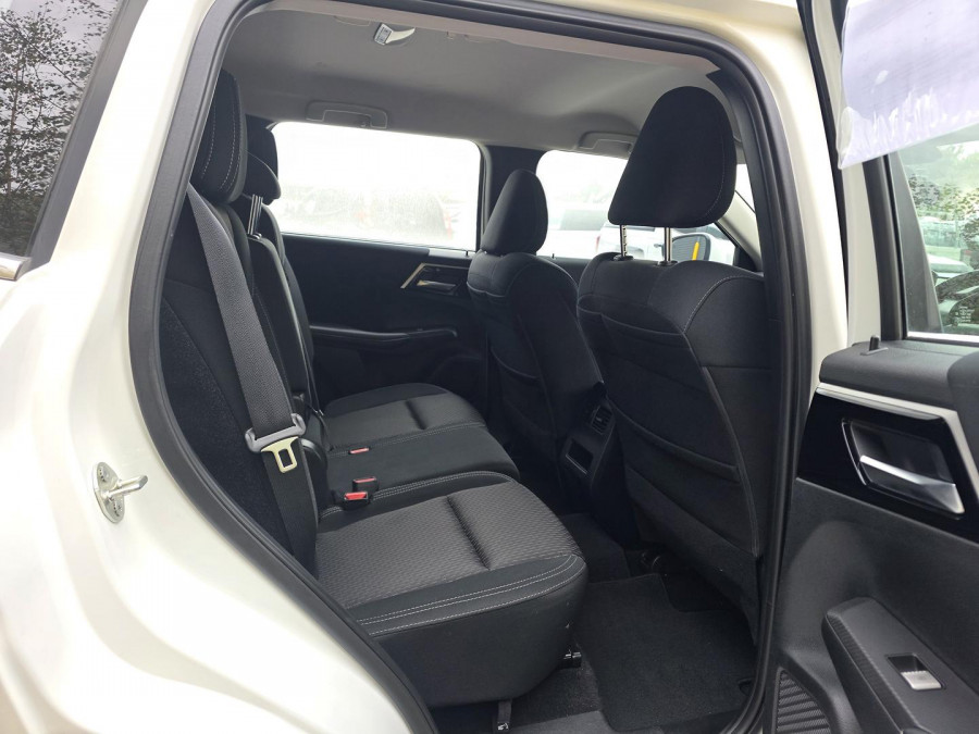 2023 Mitsubishi Outlander ZM ES SUV Image 15