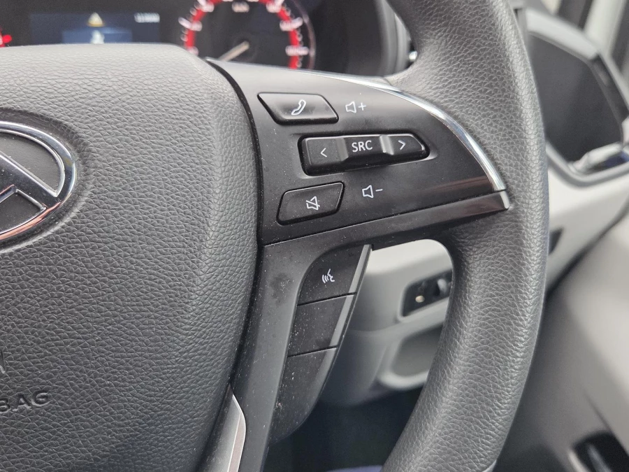 2023 LDV Deliver 9  LWB Van Image 17