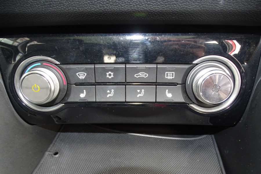 2020 MY21 MG ZS EV AZS1 Essence SUV Image 21