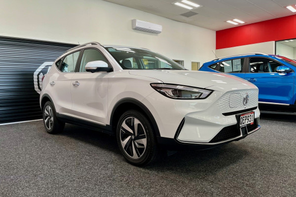 2023 MG ZS EV 51Kwh Essence SUV