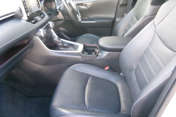 2021 Toyota RAV4 AXAH52R Cruiser SUV Image 18