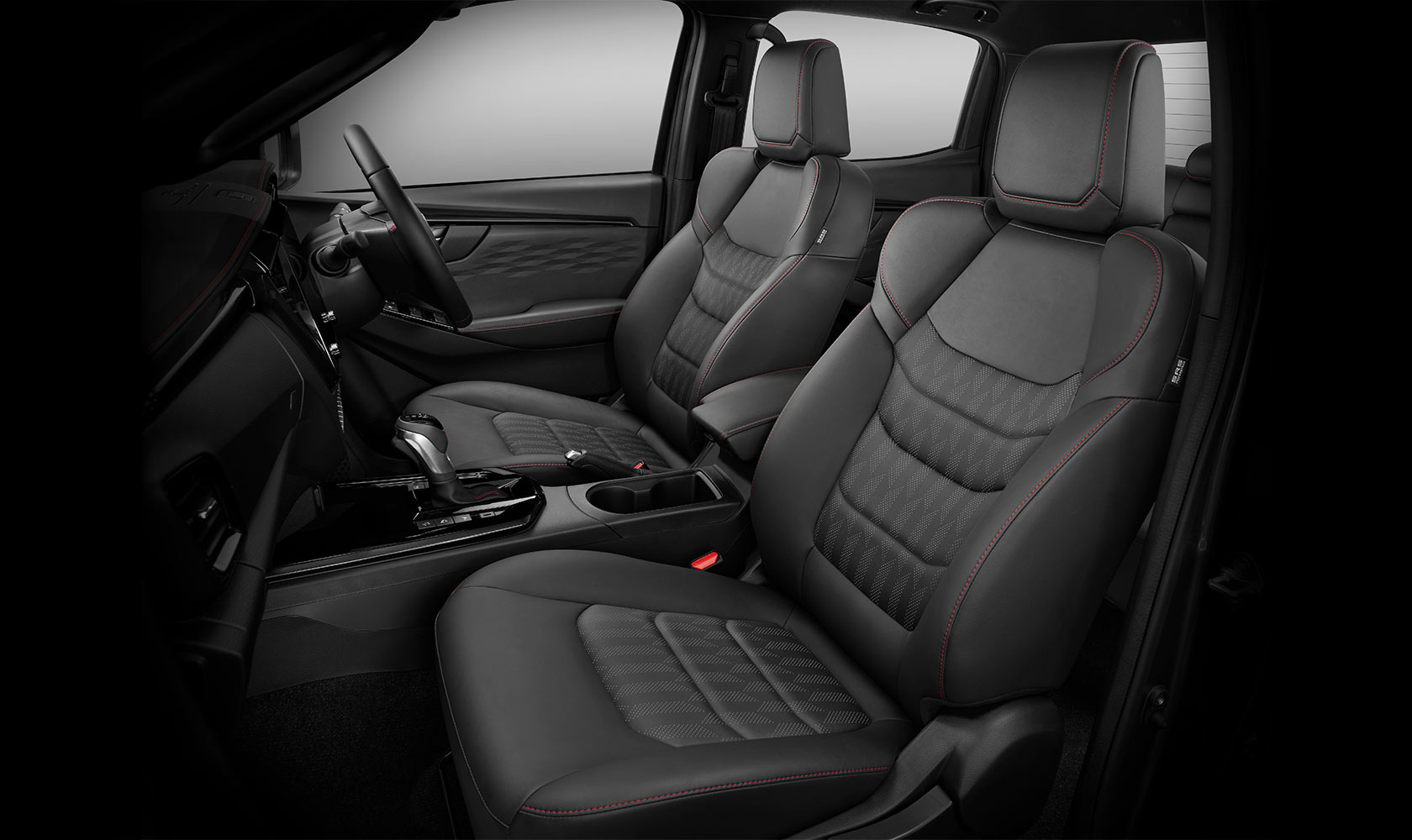 BOLD DESIGN & SUPERIOR COMFORT Image