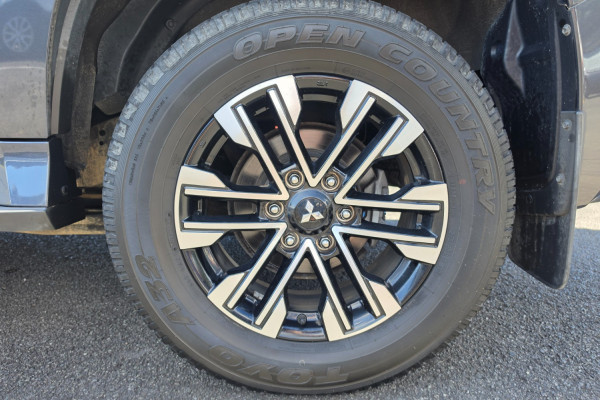2022 Mitsubishi Pajero Sport QF Exceed SUV Image 15