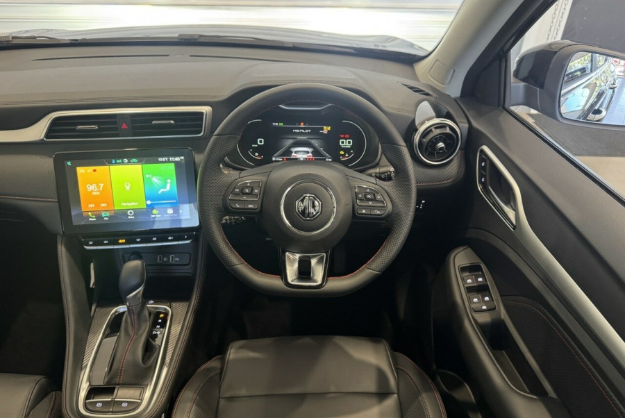 2024 MG ZST S13 Essence SUV Image 12