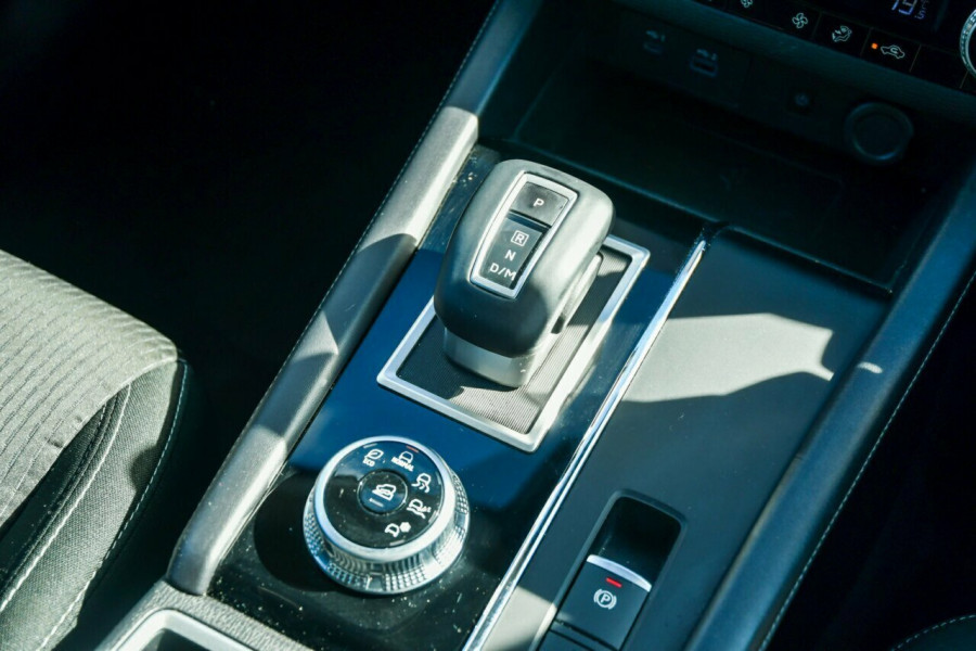 2023 MY24 Mitsubishi Outlander ZM LS SUV Image 13