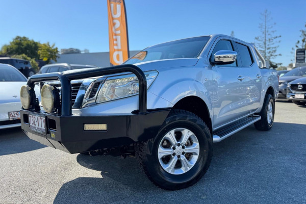 2015 Nissan Navara D23 ST Dual Cab Pickup Image 2