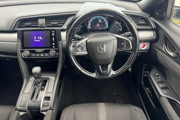 2017 Honda Civic 10th Gen VTi-S Hatch Image 11
