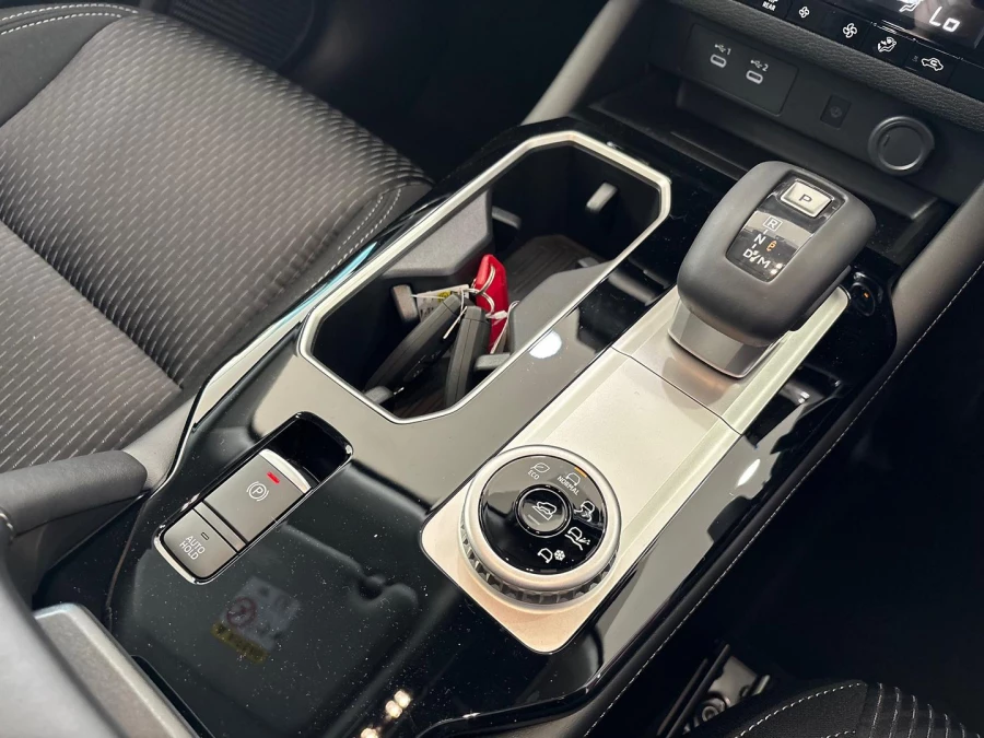 2025 Mitsubishi Outlander ZM LS SUV Image 30