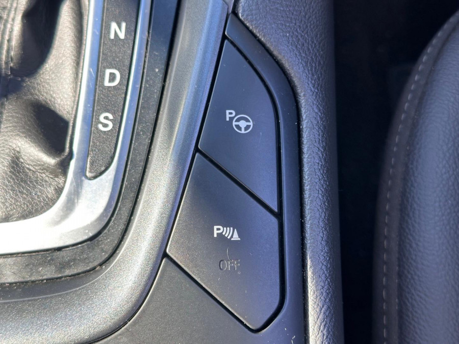 2017 MY17.5 Ford Mondeo MD Titanium Hatch Image 25