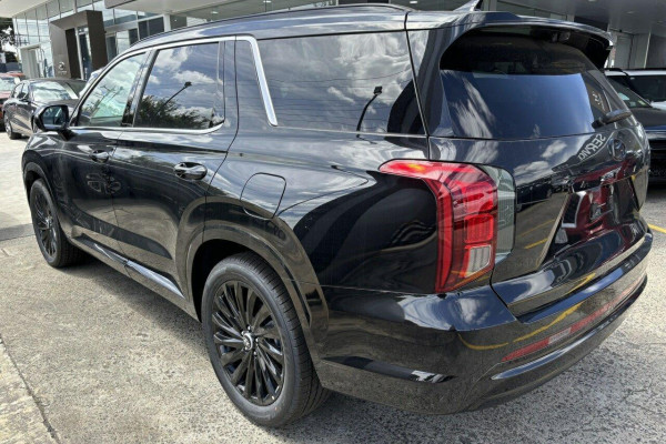 2024 MY25 Hyundai Palisade LX2.V5 Calligraphy Black Ink SUV Image 5