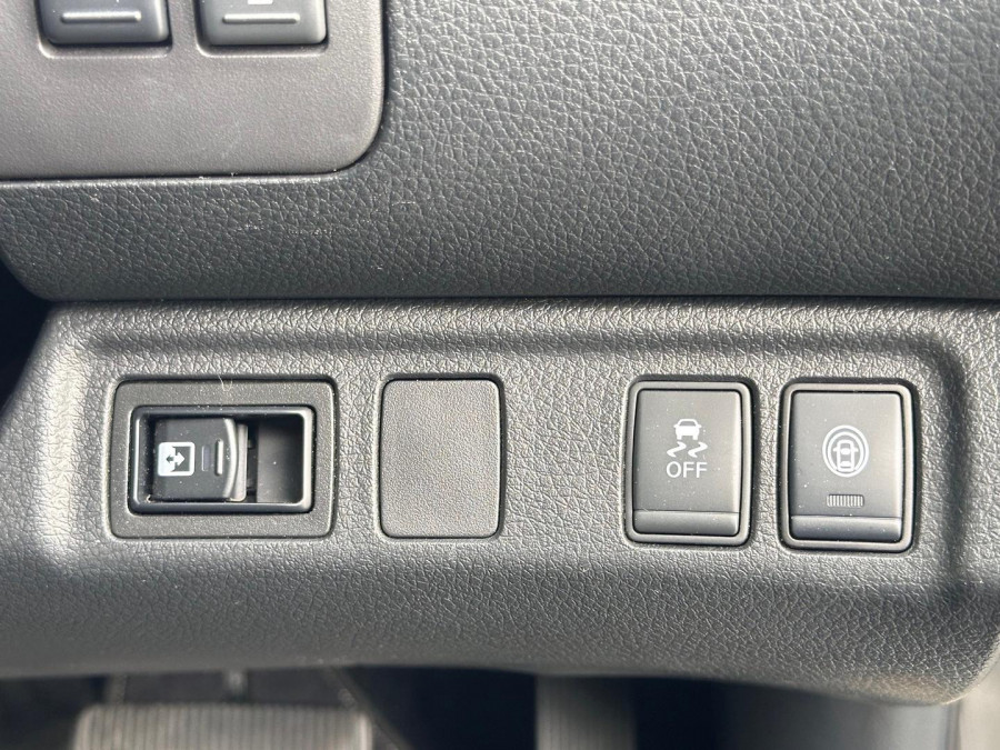 2021 MY21.5 Nissan Navara D23 ST-X Ute Image 21