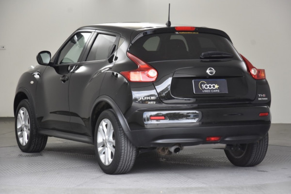 2014 Nissan JUKE F15 Ti-S Hatchback Image 3