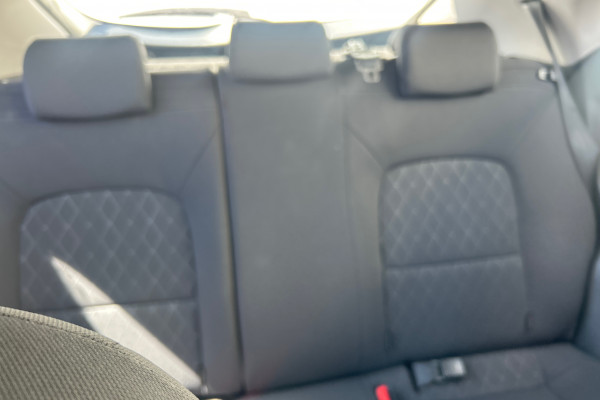 2015 Kia Rio UB S Hatch Image 12