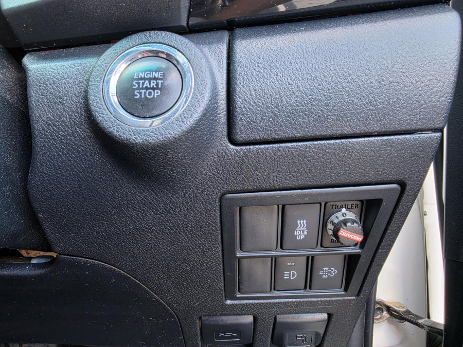 2019 Toyota HiLux  Rugged X Dual Cab Ute Image 23