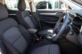 2023 MG ZST Core SUV