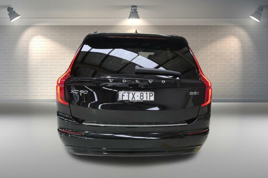 2025 MY26 Volvo XC90 L Series Ultra B5 Dark SUV Image 7