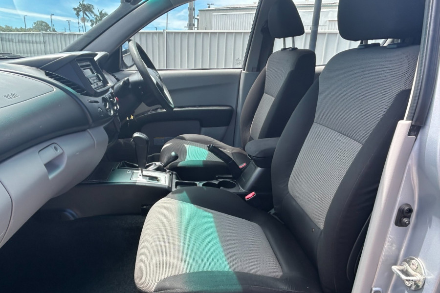 2014 MY15 Mitsubishi Triton MN GLX Ute Image 14
