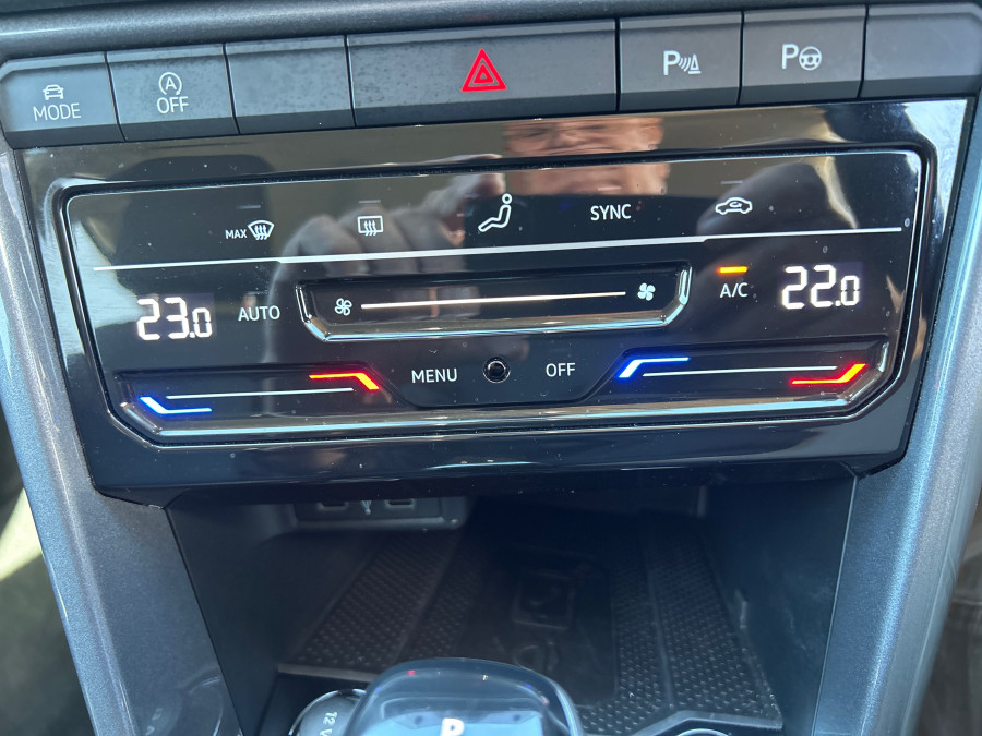 2022 MY23 Volkswagen T-Roc D11 110TSI Style SUV Image 28