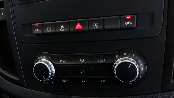 2020 Mercedes-Benz Vito Van Image 16