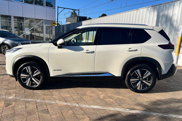 2024 Nissan X-TRAIL T33 Ti-L e-POWER SUV Image 5