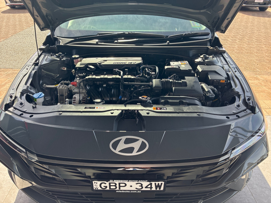 2025 Hyundai i30 CN7.V2  Sedan Image 7