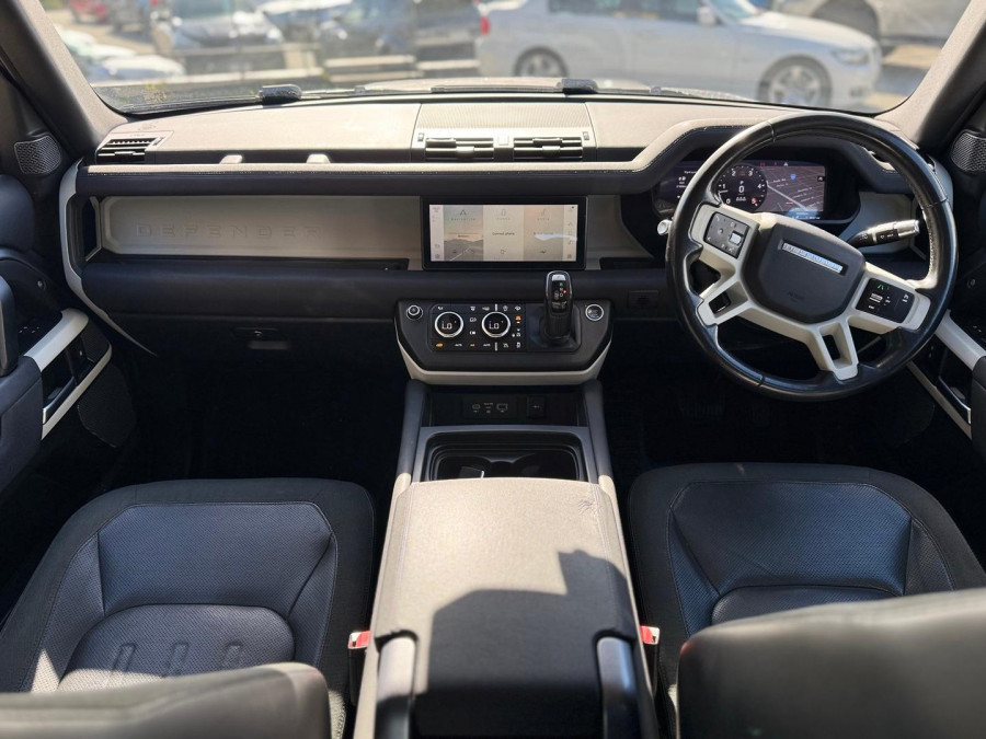2020 Land Rover Defender L663 110 D240 SE SUV Image 9