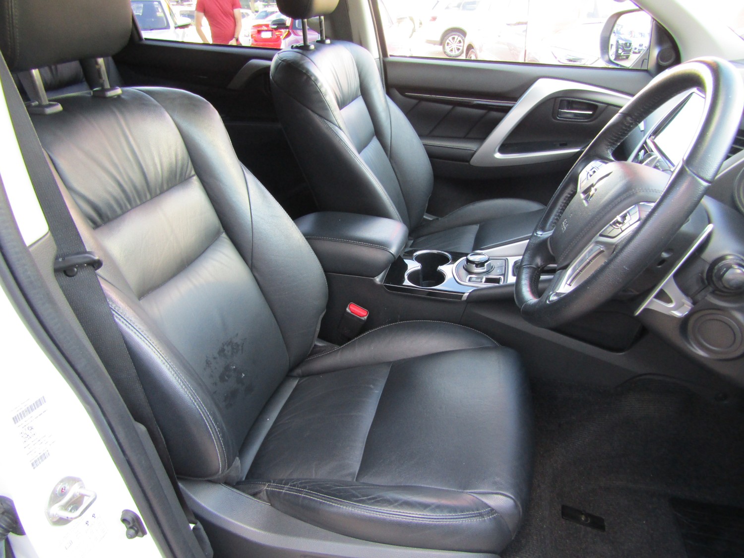 2018 MY19 Mitsubishi Pajero Sport QE Black Edition Wagon Image 14