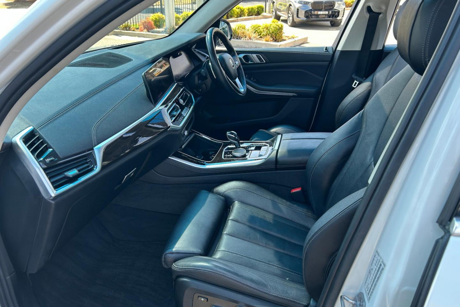 2019 BMW X5 G05 xDrive30d SUV Image 13