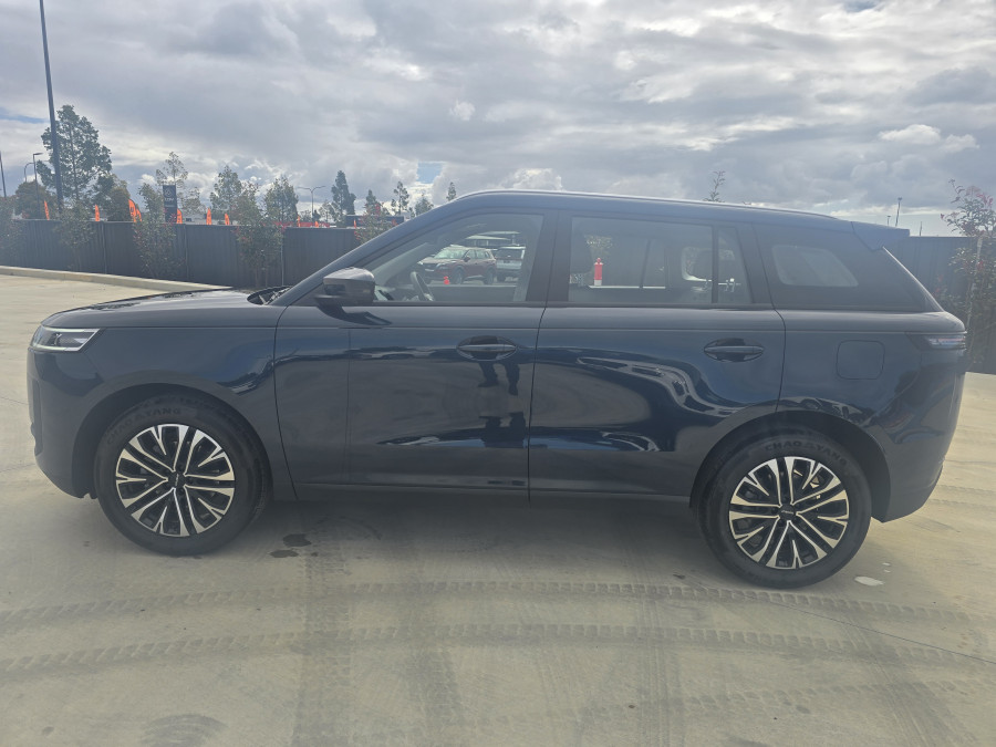 2026 Jaecoo J5  Summit SUV Image 4