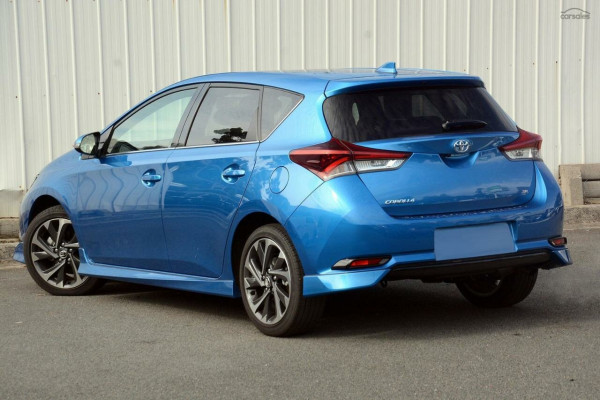 2017 Toyota Corolla ZRE182R ZR Hatch Image 4