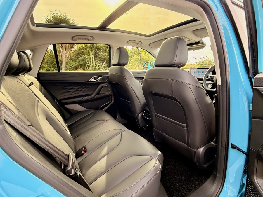 2026 MG HS Essence SUV Image 10