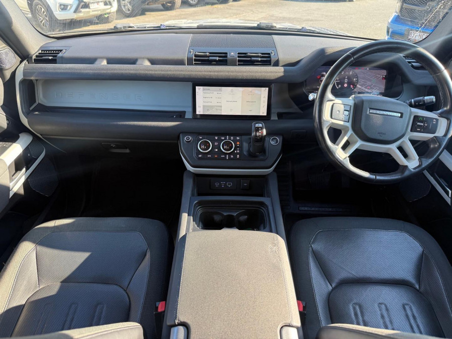2020 Land Rover Defender L663 110 D240 SE SUV Image 14