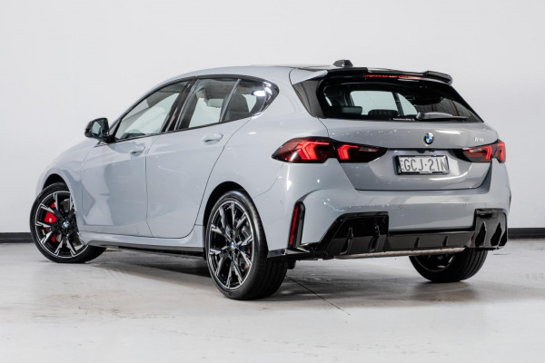 2026 MY25 BMW 1 Series F70 120 M Sport Hatch image 4