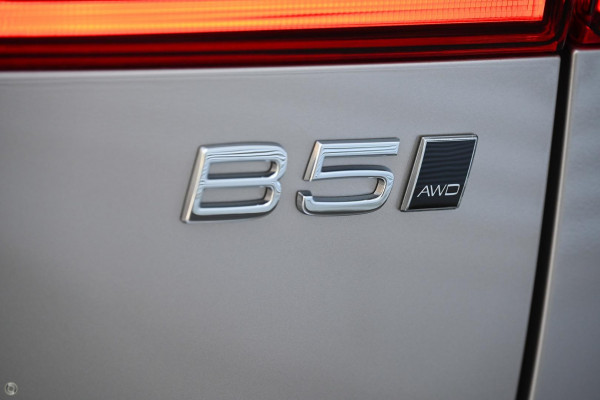 2024 MY25 Volvo XC60 UZ Ultra B5 Bright SUV Image 6