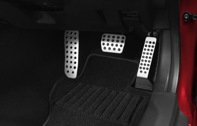 alloy pedal covers (AT)
