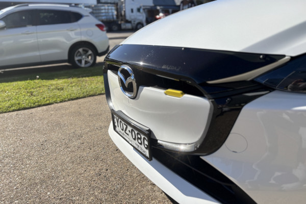 2024 Mazda 2 DJ Series G15 Pure Hatch Image 9