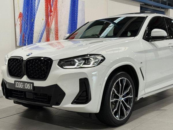 2023 BMW X4 G02 LCI xDrive30i M Sport SUV image 4
