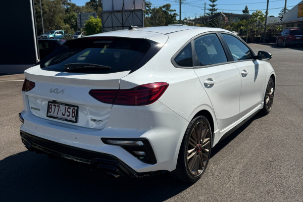 2022 Kia Cerato BD GT Hatch Image 5