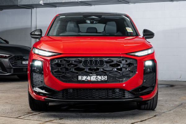 2025 Audi Q3 F3 TFSI Sport SUV image 4