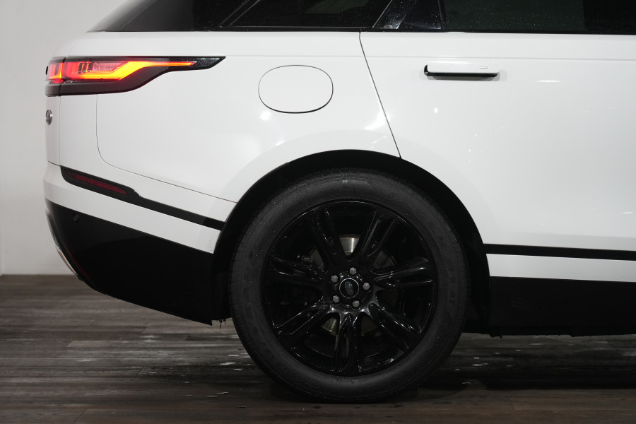 2023 Land Rover Range Rover Velar L560 D300 Edition SUV Image 6