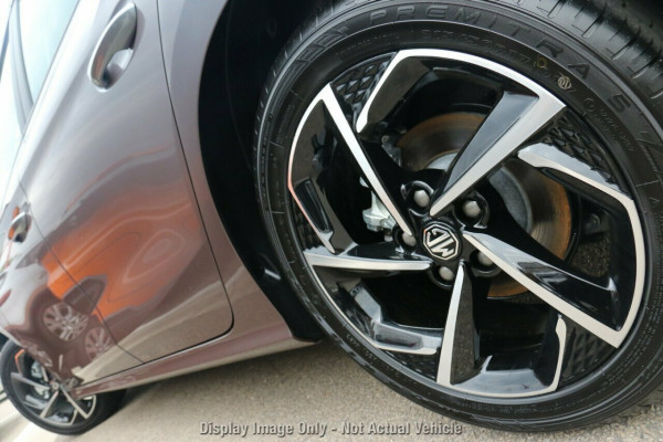 2024 MG MG5 AP32 Essence Sedan Image 4