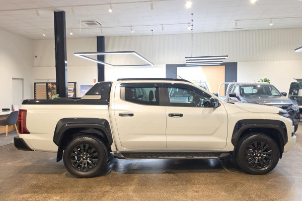 2026 Mitsubishi Triton MV GSR Ute Image 9