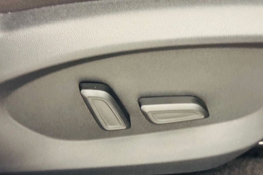 2024 MY24.5 MG HS AS33 Vibe SUV Image 21